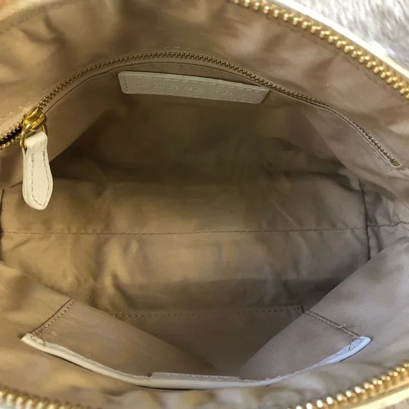 Burberry Beige/White Primrose Haymarket Crossbody Bag - Picture 10 of 13